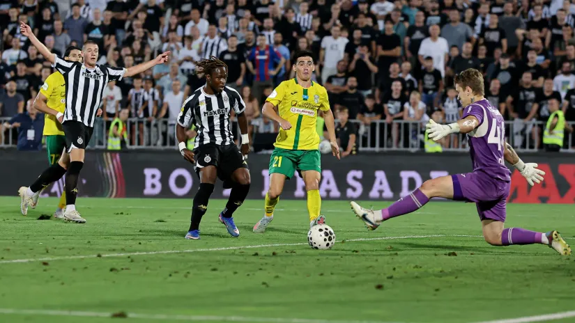 Gol Šake Traorea (Partizan) na prvom meču sa Tobolom